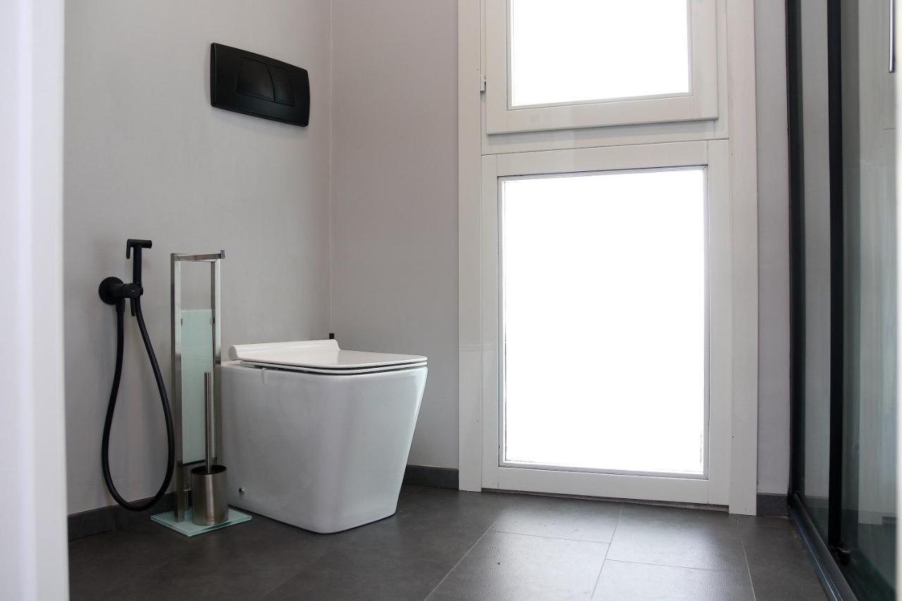 Luxury Pure! Bazzoni 2-Room Suite, Fully Equipped 奧爾比亞 外观 照片