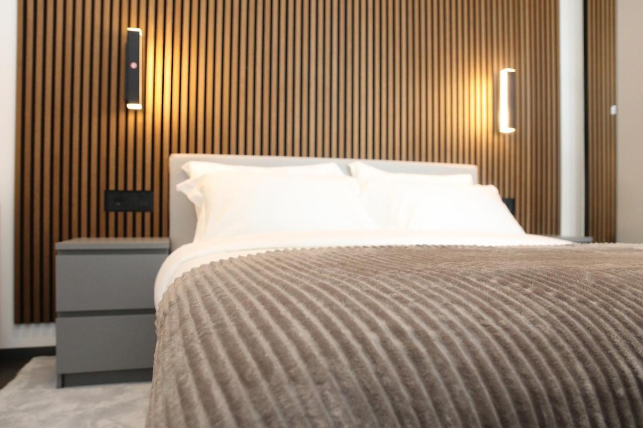 Luxury Pure! Bazzoni 2-Room Suite, Fully Equipped 奧爾比亞 外观 照片